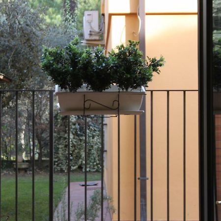 Goccia Di Lago Desenzano del Garda Exterior foto